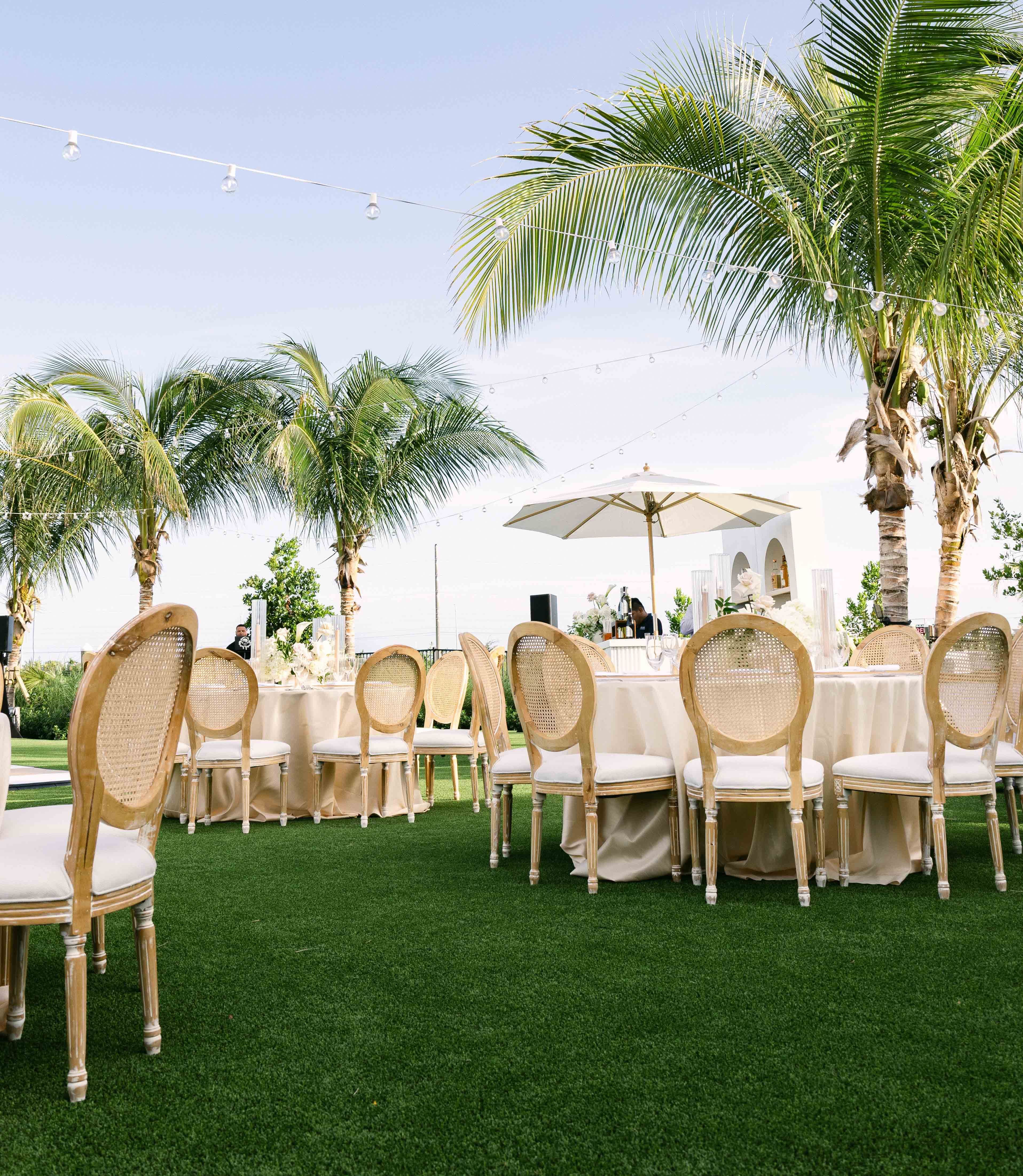 Coastal Celebrations for Modern Couples