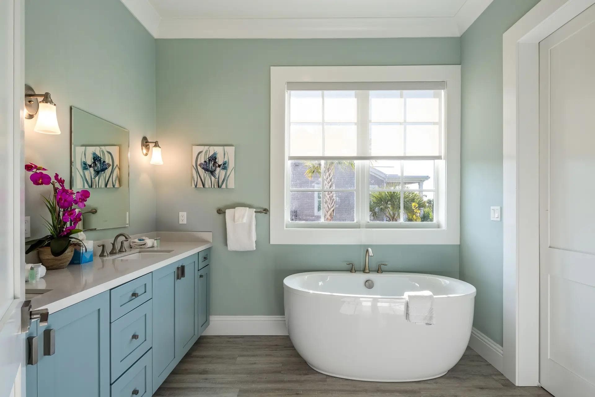 ensuite Bedroom/Bathrooms